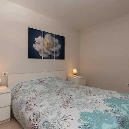 Appartamento Summerland 11 - One Bed With Pool View And Wifi Internet Los Cristianos (Tenerife)