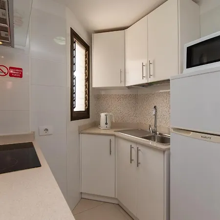 公寓 Summerland 11 - One Bed With Pool View And Wifi Internet 洛斯克里斯蒂亚诺斯