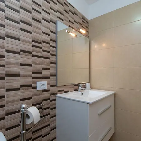 公寓 Summerland 11 - One Bed With Pool View And Wifi Internet *